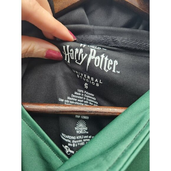 Harry Potter Slytherin Hoodie Jacket S Black & Green Universal Studios Polyester - Picture 3 of 7